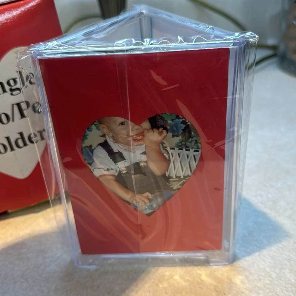 Vintage Giftco Triangle Photo/Pen holder